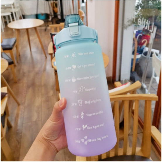 HydroBoss – 2L Power with a straw