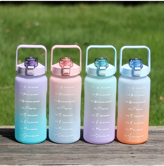 HydroBoss – 2L Power with a straw